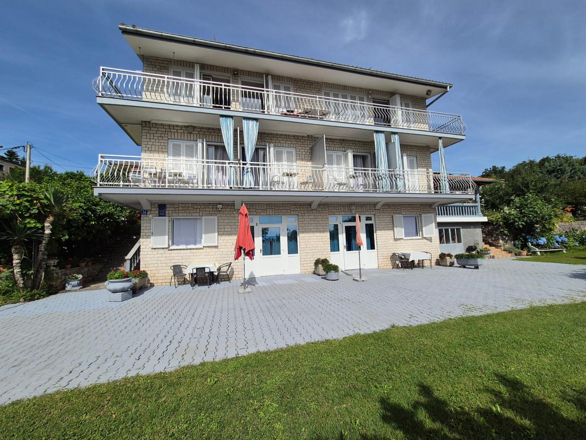 Apartmani Adria Opatija Exterior foto